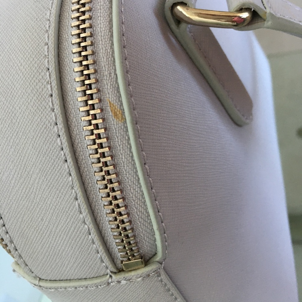 DKNY Light Gray Double Zip Crossbody Handbag NWT - Picture 10 of 15